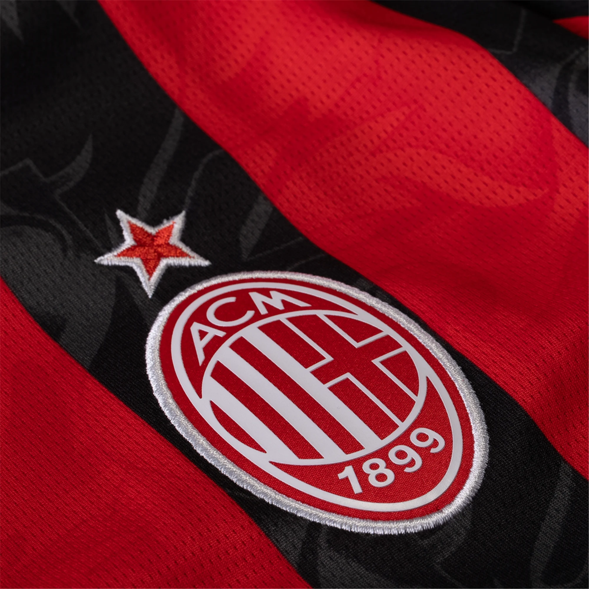 Puma Gimenez Men's AC Milan Home Jersey w/ Champions League Patches 25/26 (Red/Black)