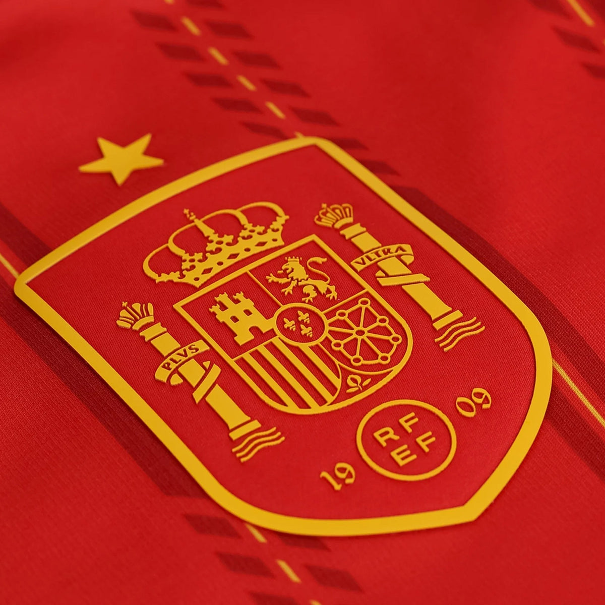 adidas Men's Cubarsi Spain World Cup Home Jersey 2026 (Vivid Red)